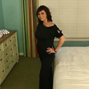 Meet your Posher, Dana